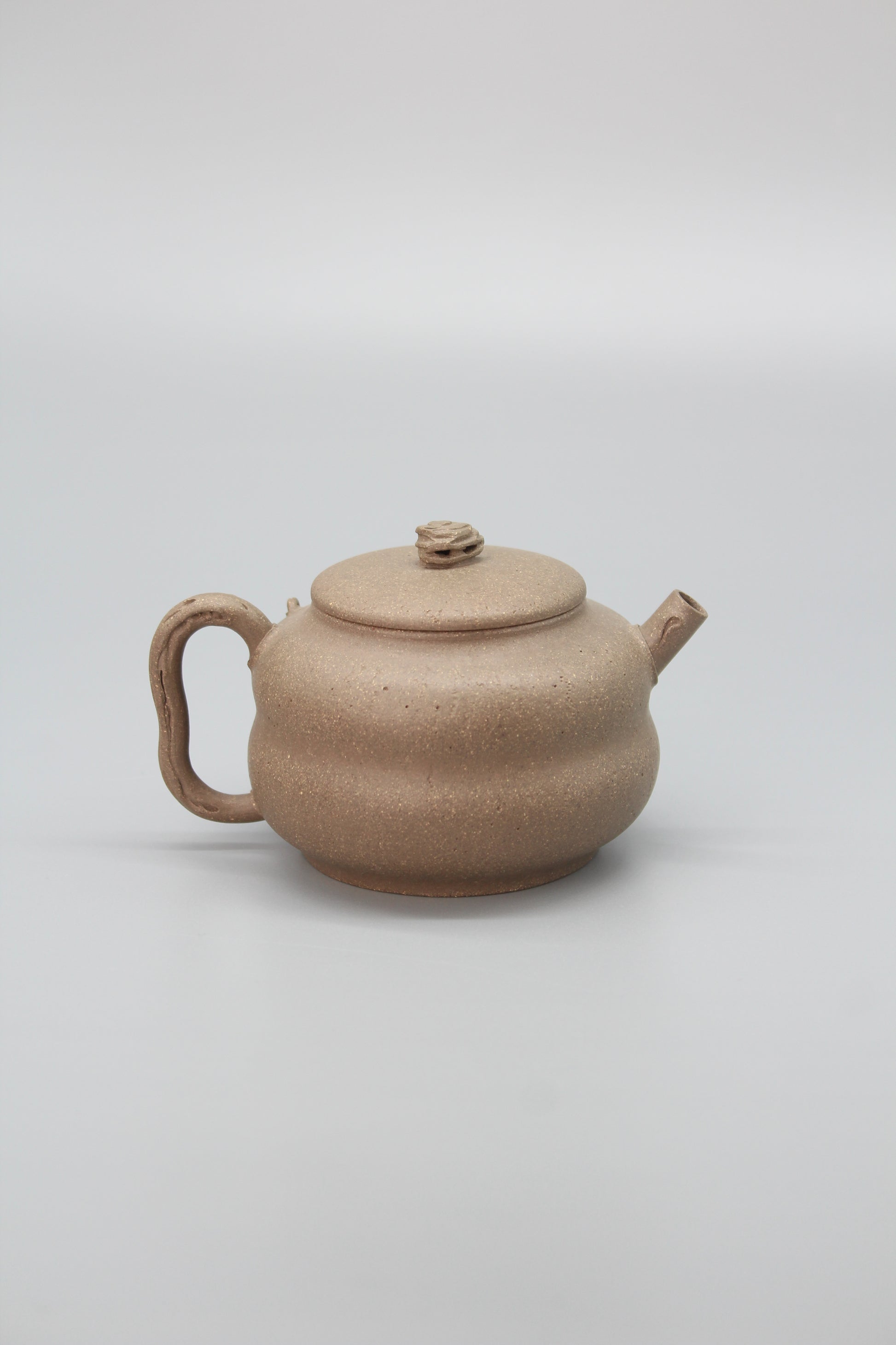 Artistic Yixing teapot back