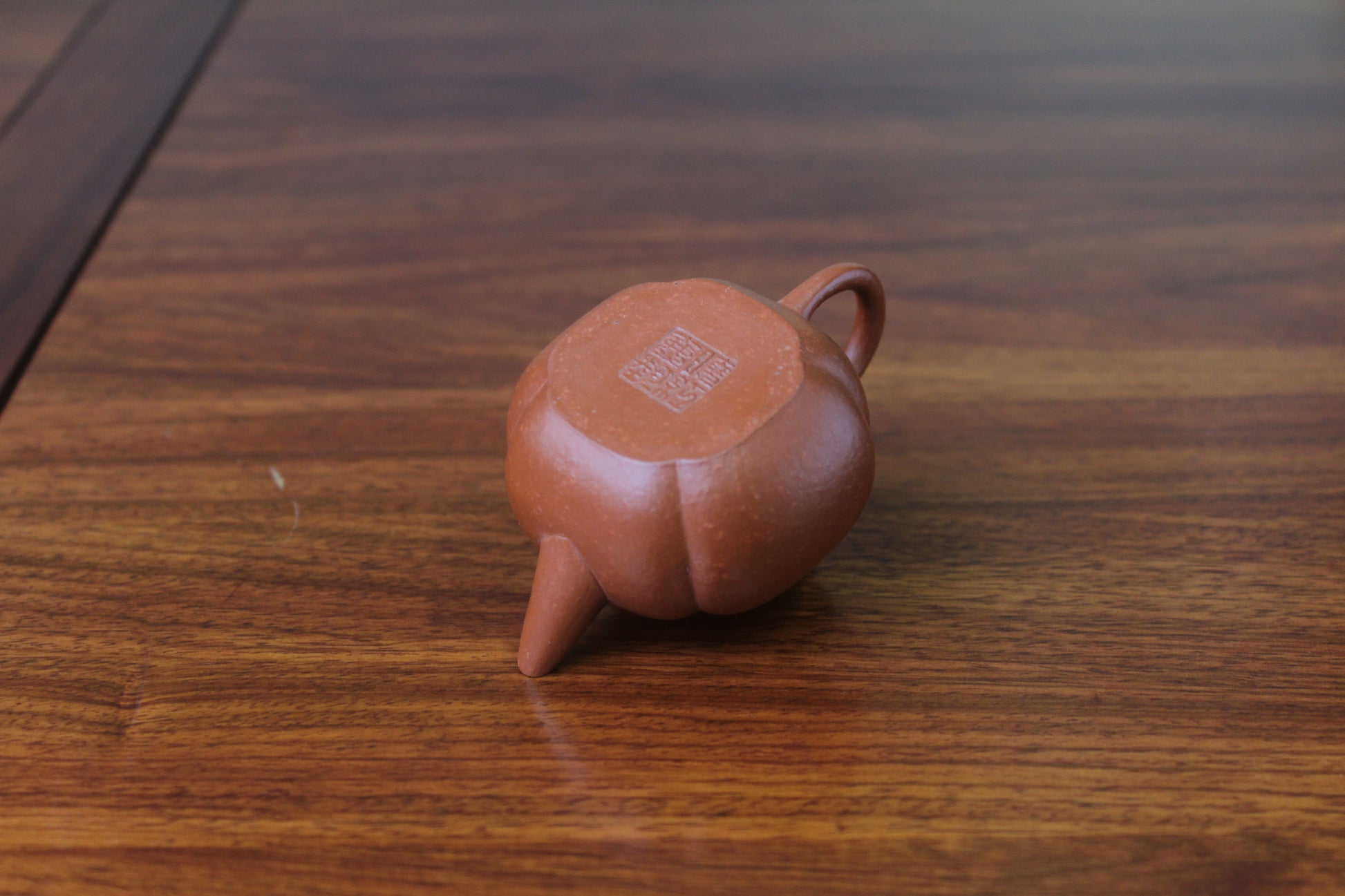 Bottom of yixing teapot zhu ni shi qiu