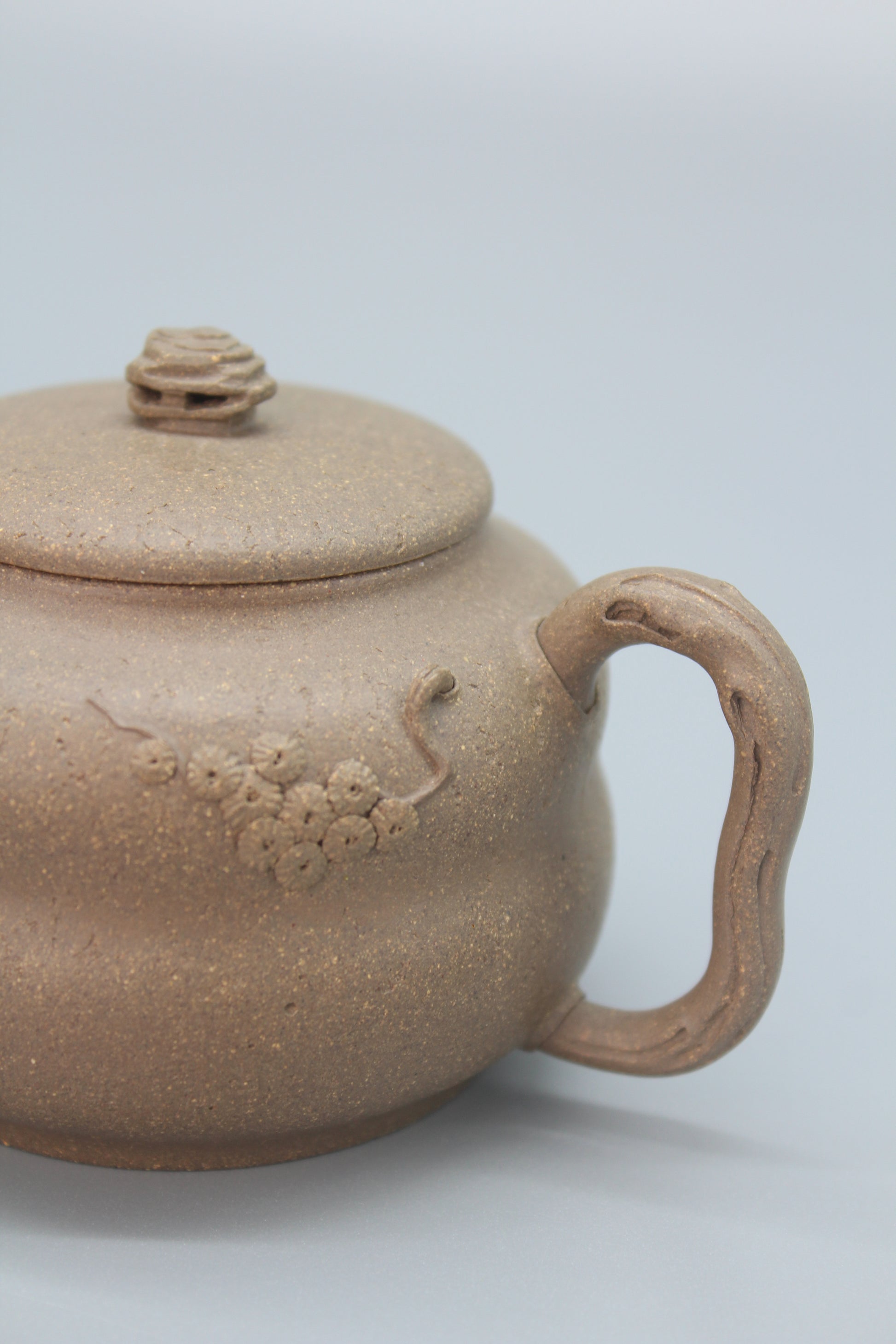 Artistic Yixing teapot handle 2