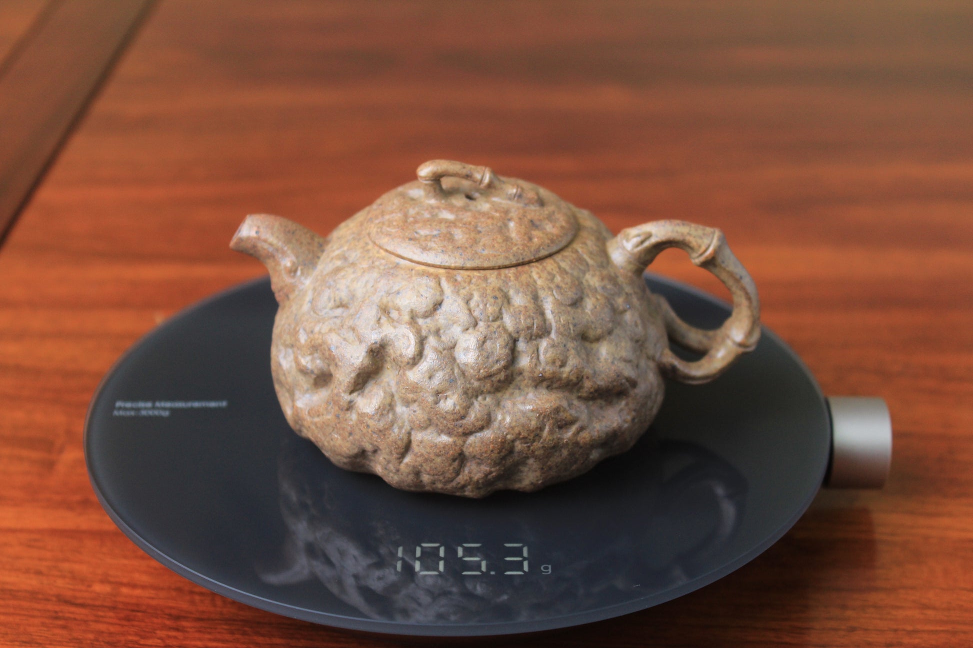 weight of yixing teapot gong chun fully handmade with purple clay