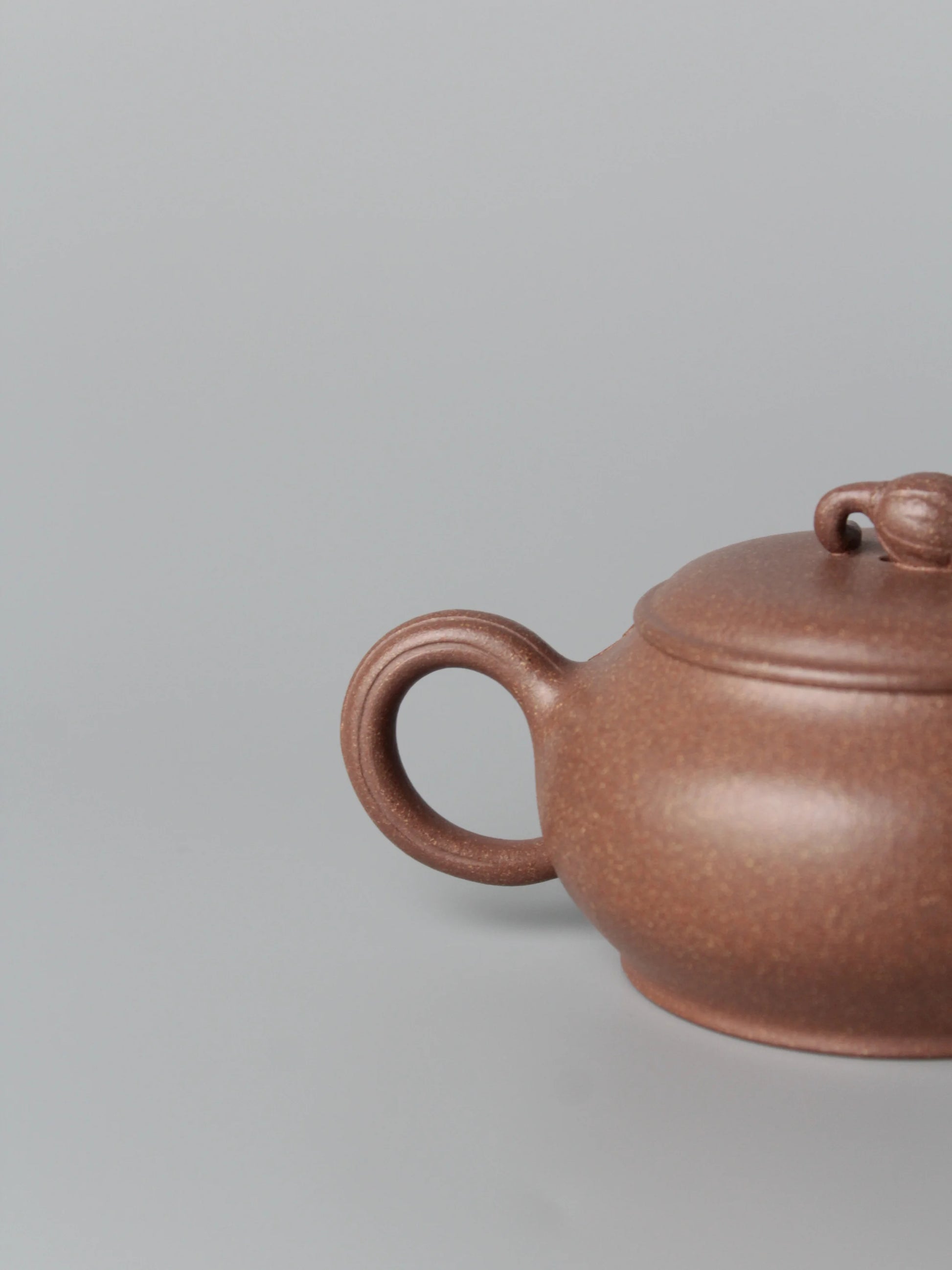 Yixing teapot handle side view