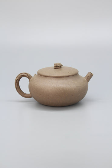 yixing teapot, fully handmade from purple clay back