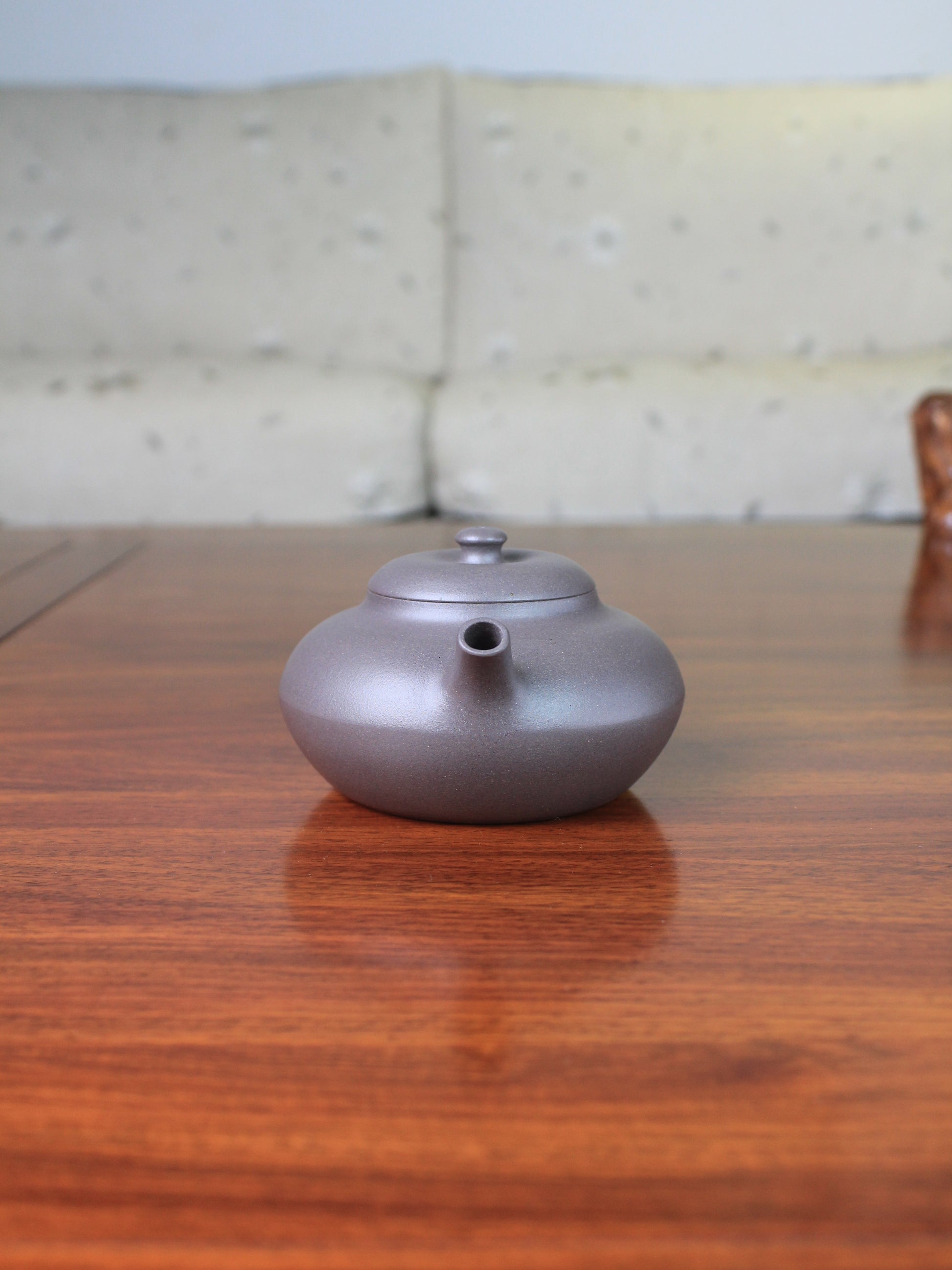 Front view of the yixing teapot handmade named he huan