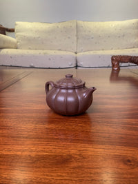 yixing teapot clay teapot with high quality .come from zisha art gallery