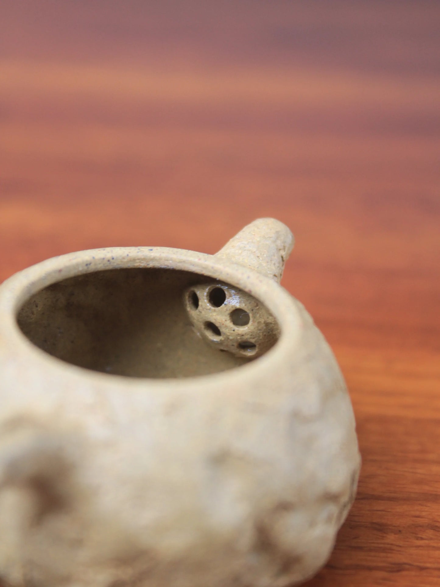 the filter of the yixing teapot gong chun