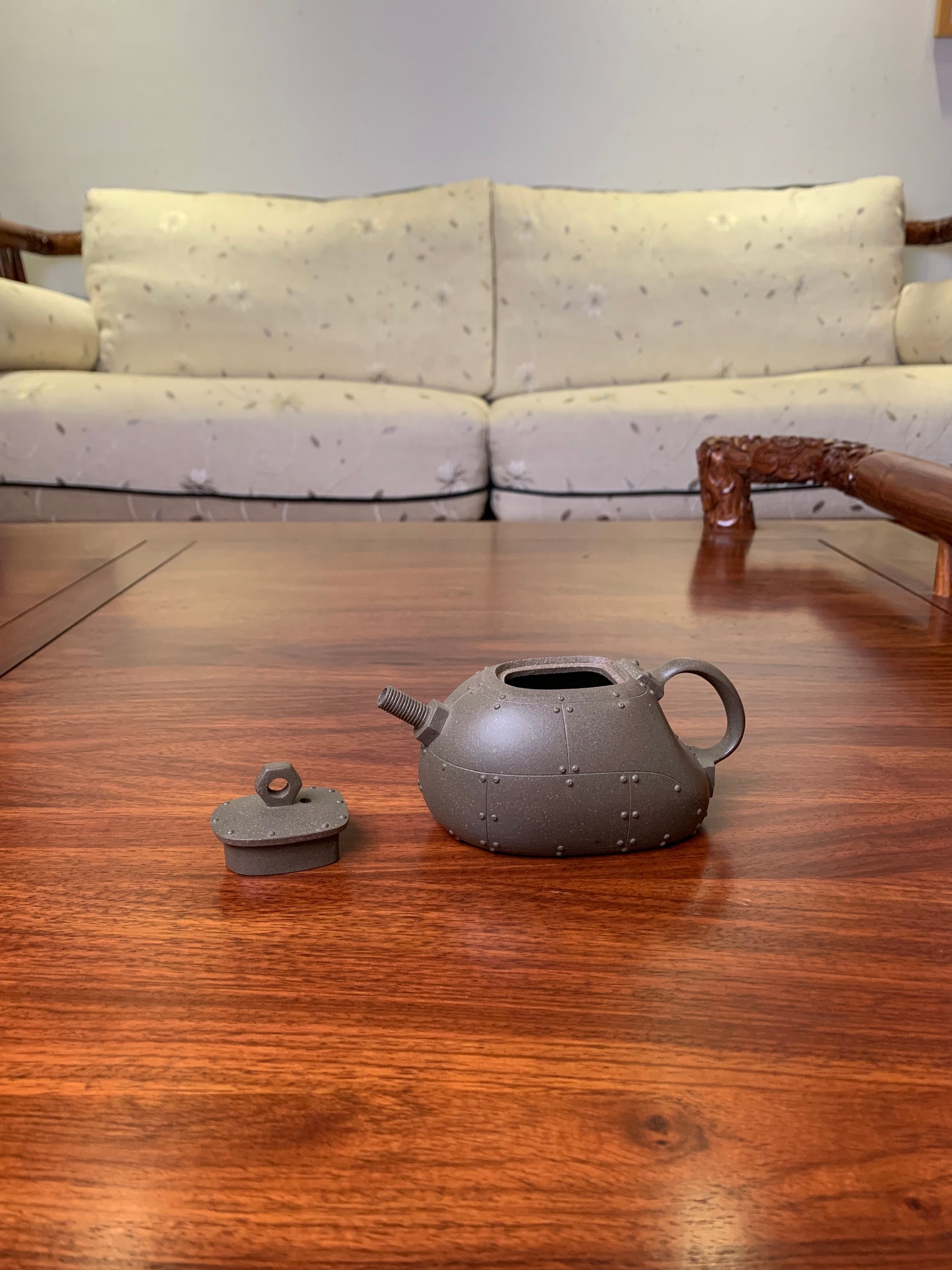 yixing teapot handmade from authentic yixing zisha clay