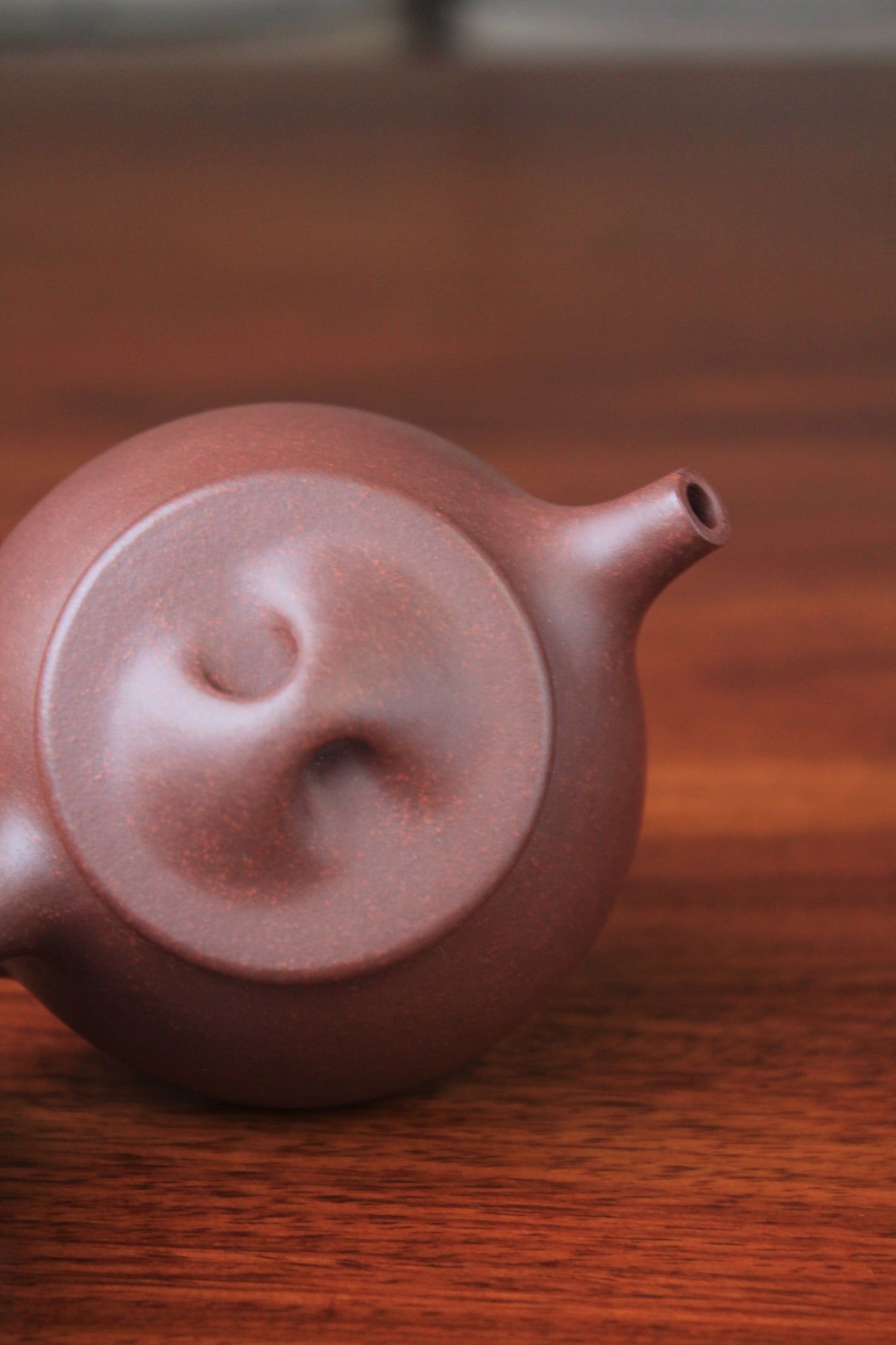 the lid detail of the collectible teapot