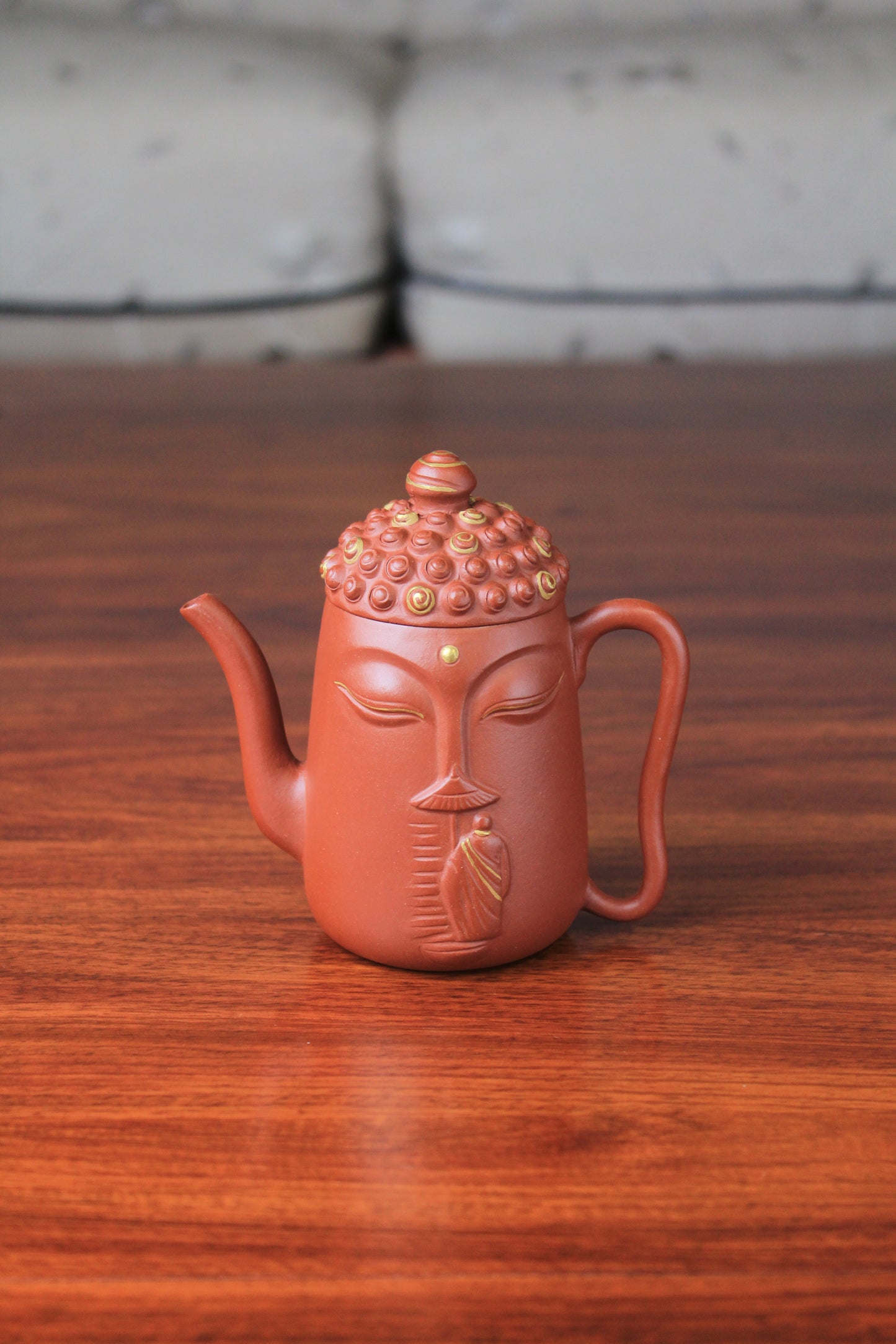 Yixing teapot Buddha half handmade with good zhu ni 135ml