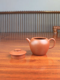 detail of the Yixing teapot Ju Lun handmade with Zisha clay