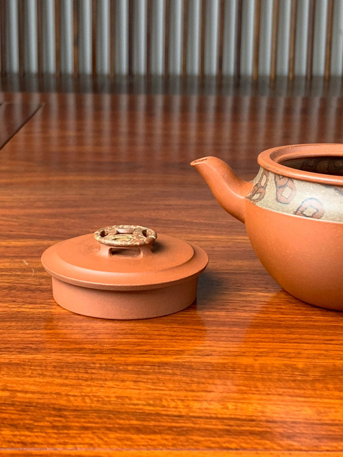the lid and the spout