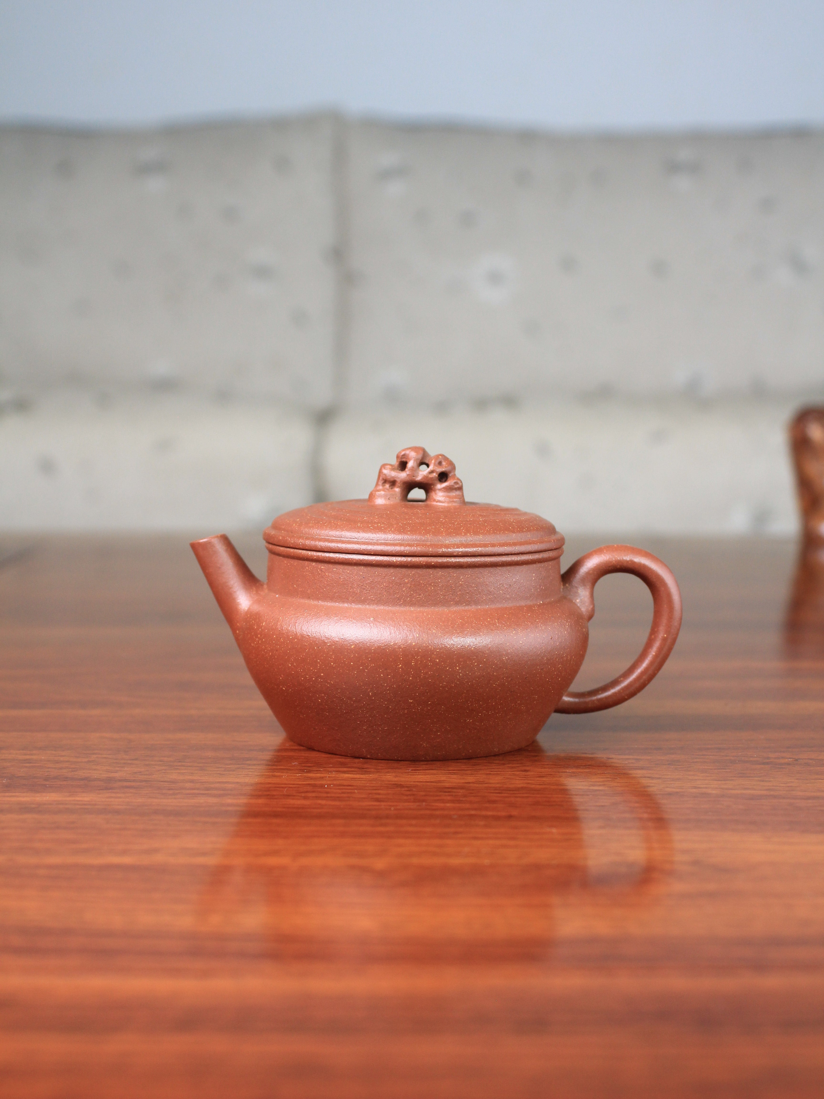 yixing zisha teapot handmade by teapot artist