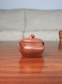 Right of yixing zisha teapot handmade by teapot artist