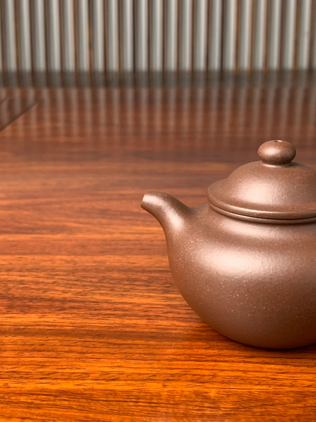 the spout of the yixing zisha teapot lian zi