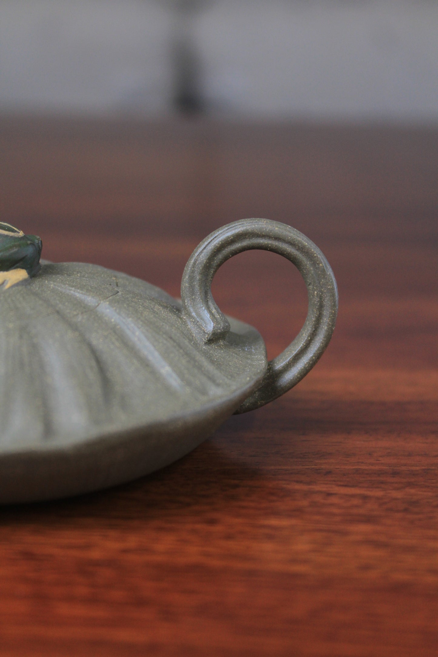yixing teapot he ye fully handmade by famous artist 110ml