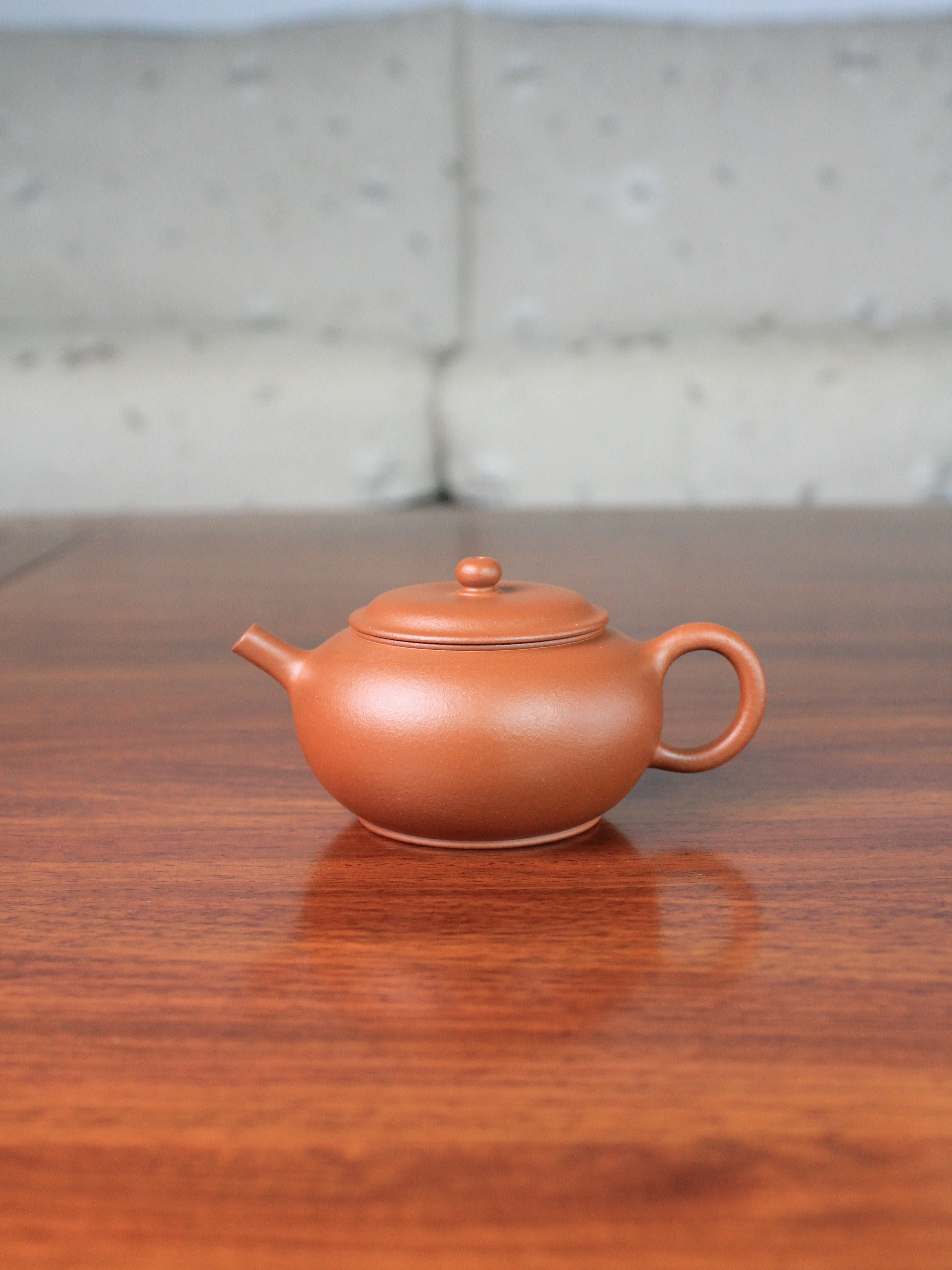 zhuni teapot handmade with zhu ni clay