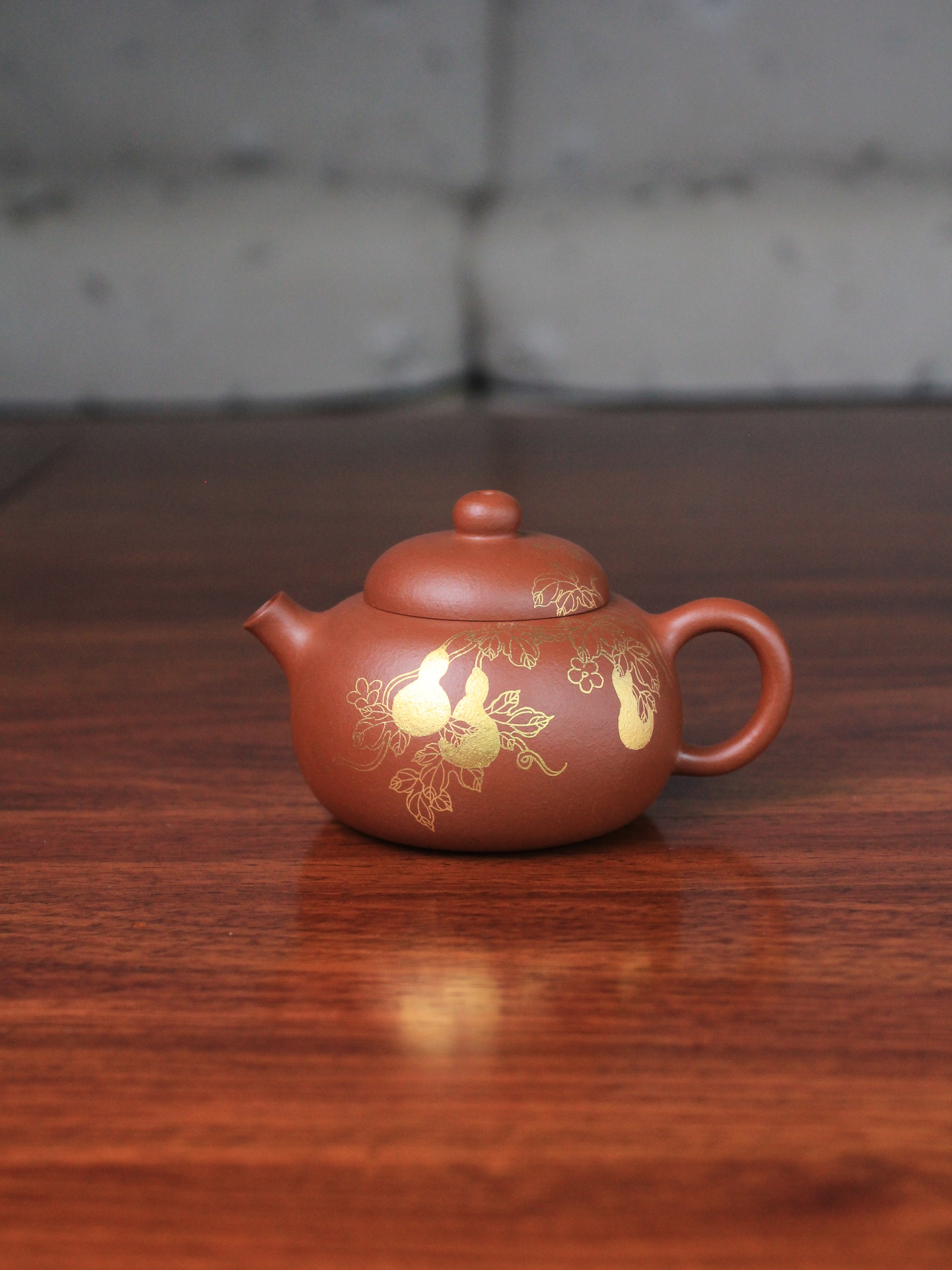 zhuni teapot from zisha art gallery on the table