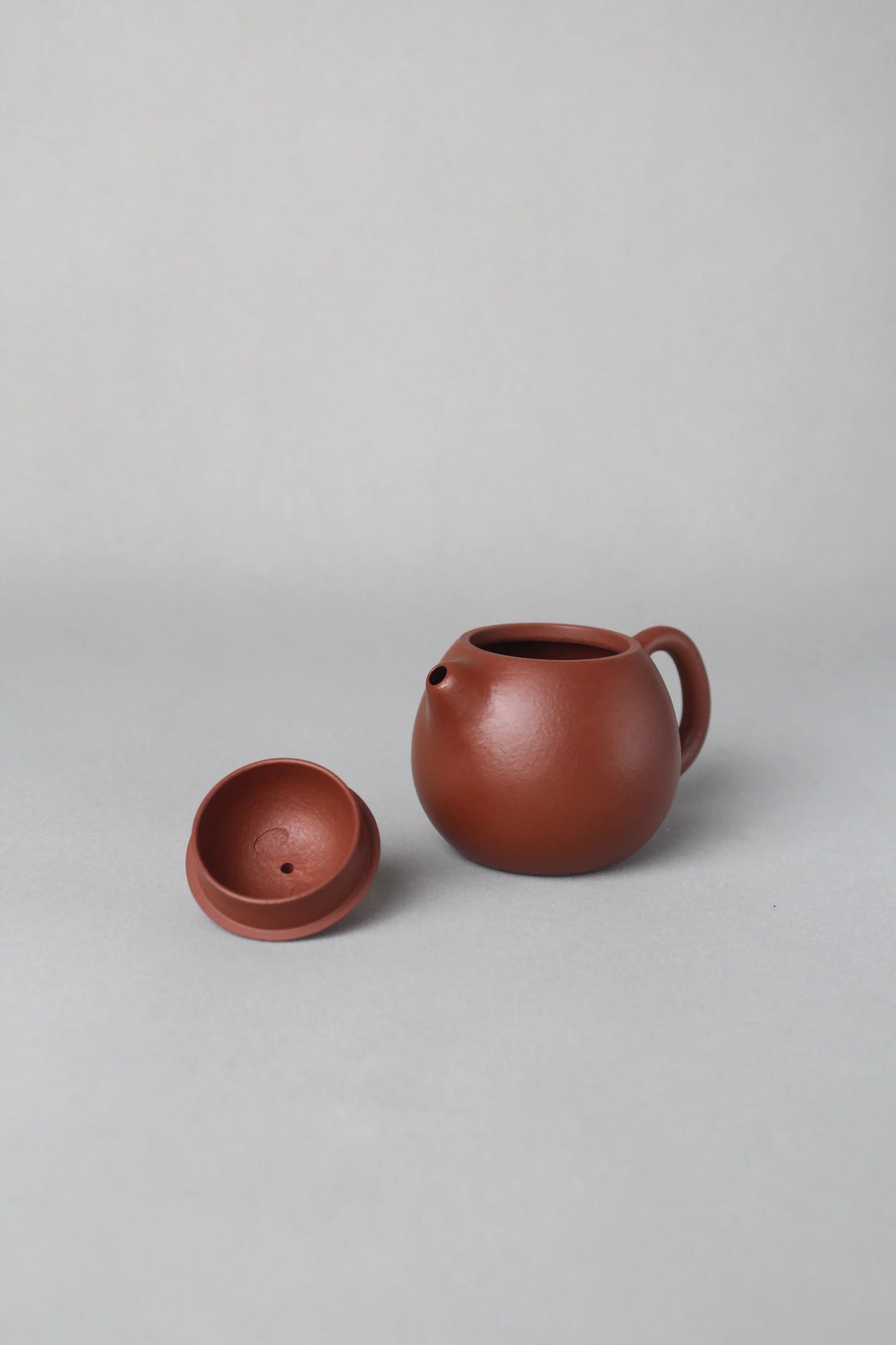 small dragon egg shape yixing zisha teapot