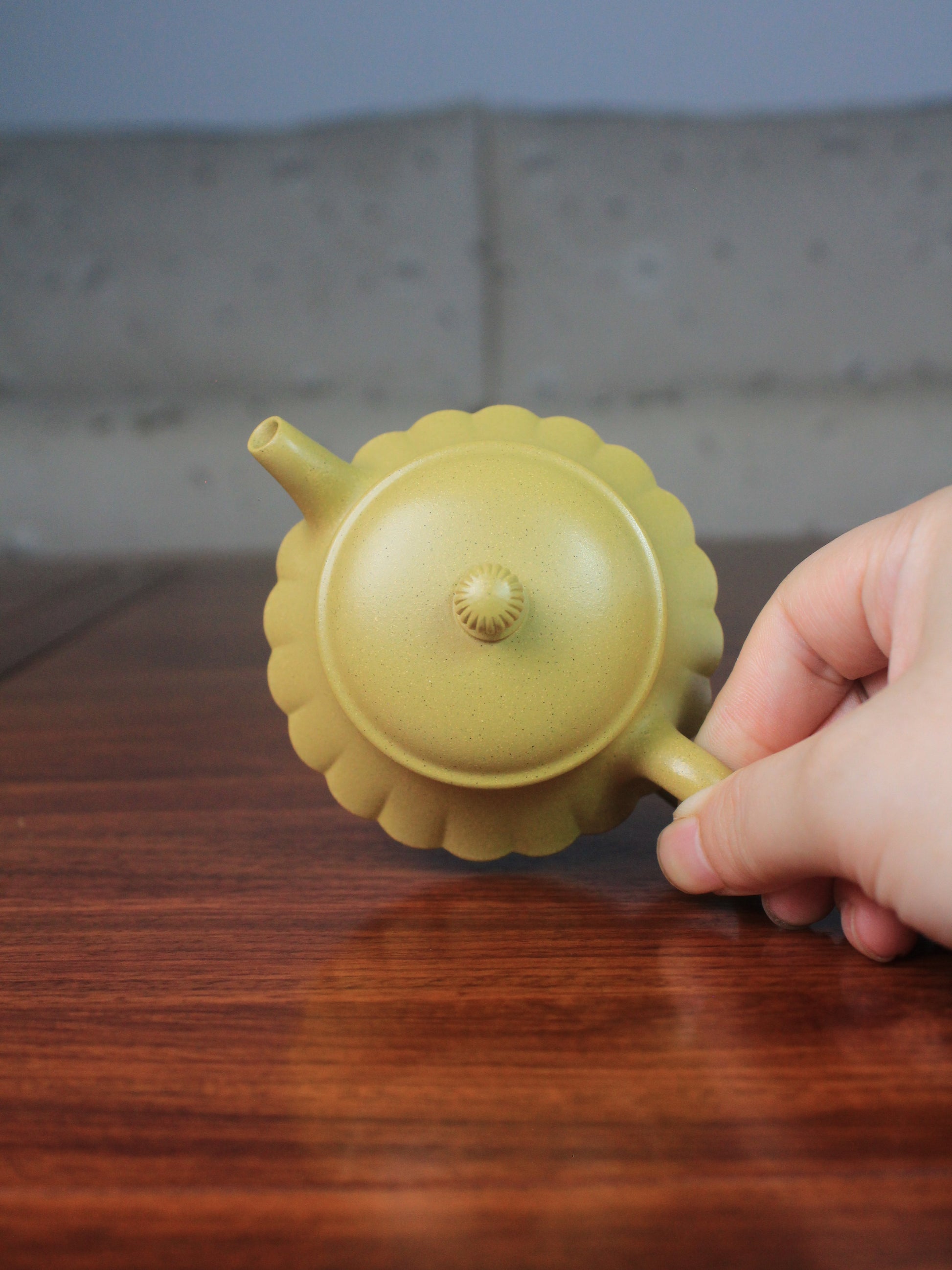 top view of the zisha teapot handamde with authentic yixing clay