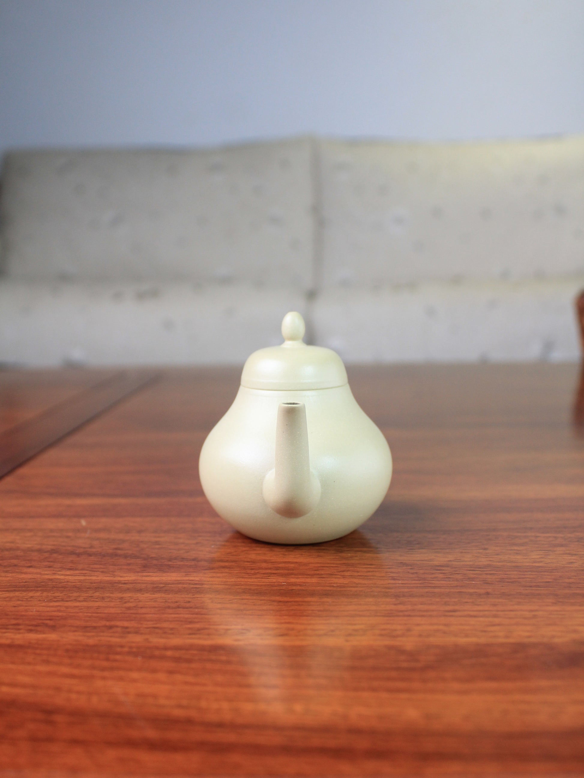 Front view of the zisha teapot handmade