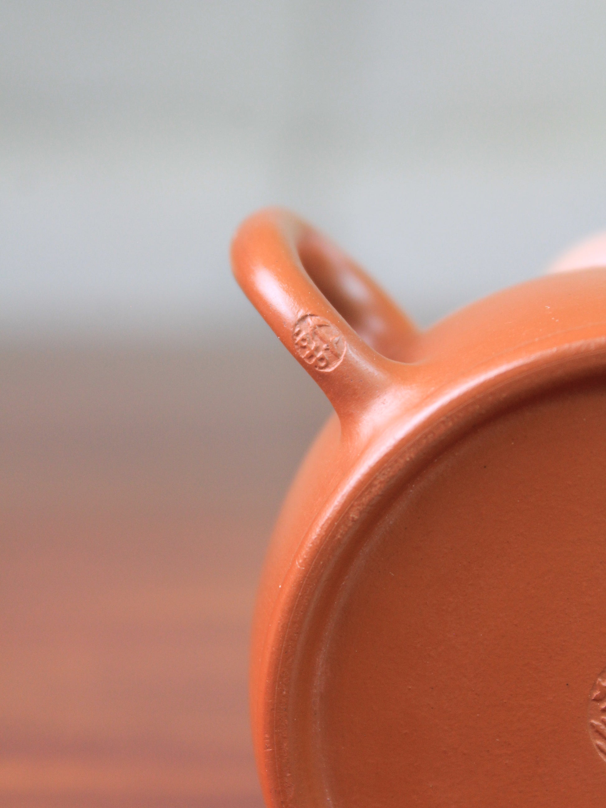 yixing zisha teapot marks
