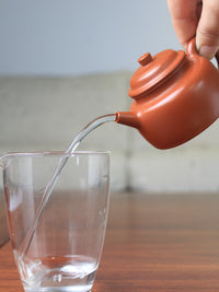 Perfect pour of the zisha teapot