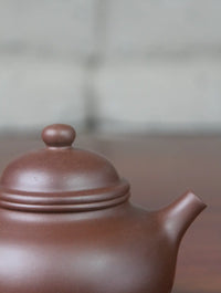the lid of zisha teapot rong tian