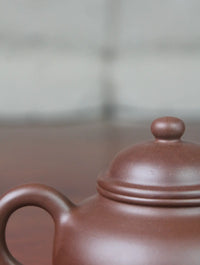 lid detail of zisha teapot rong tian
