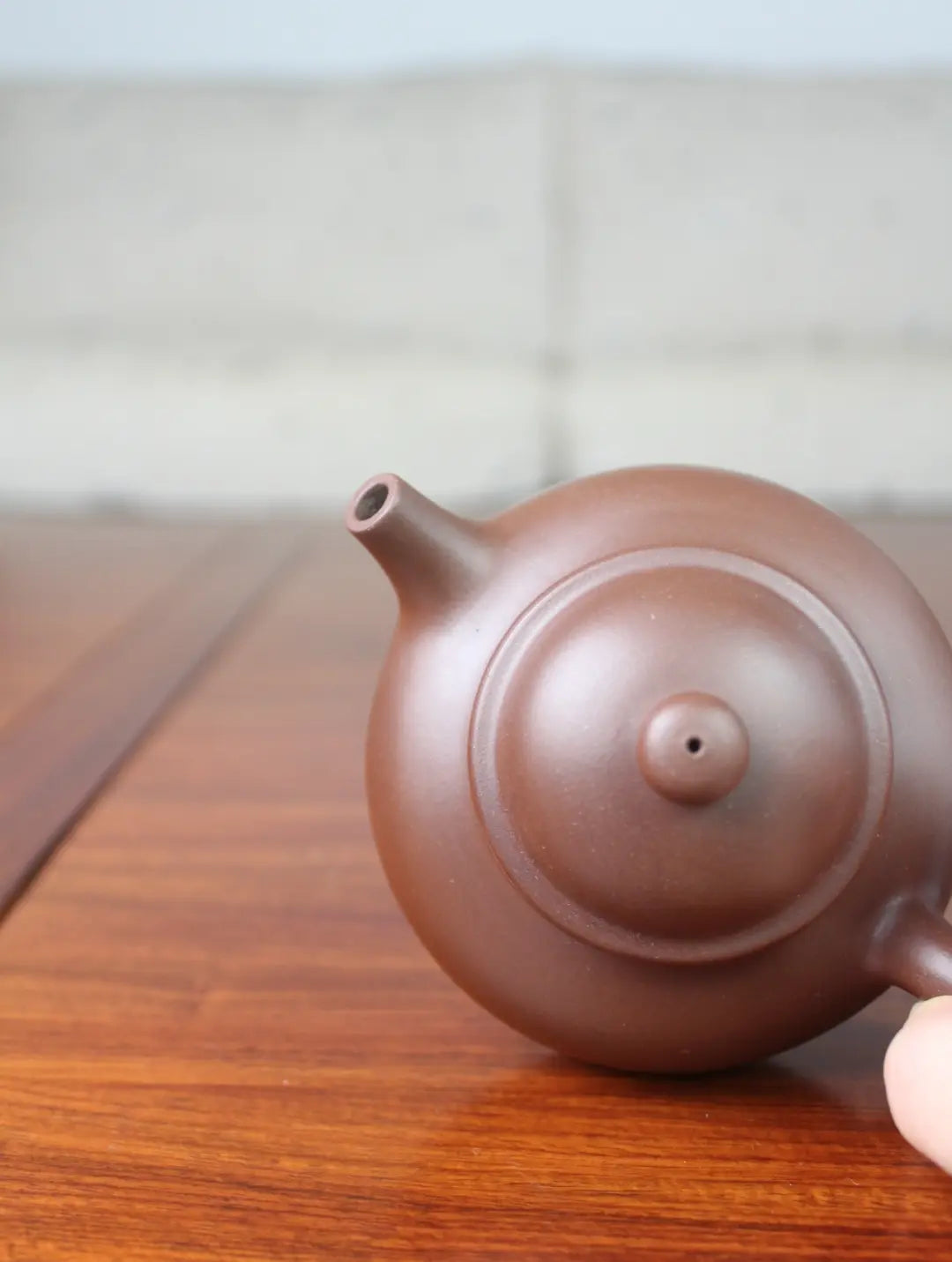details of zisha teapot rong tian