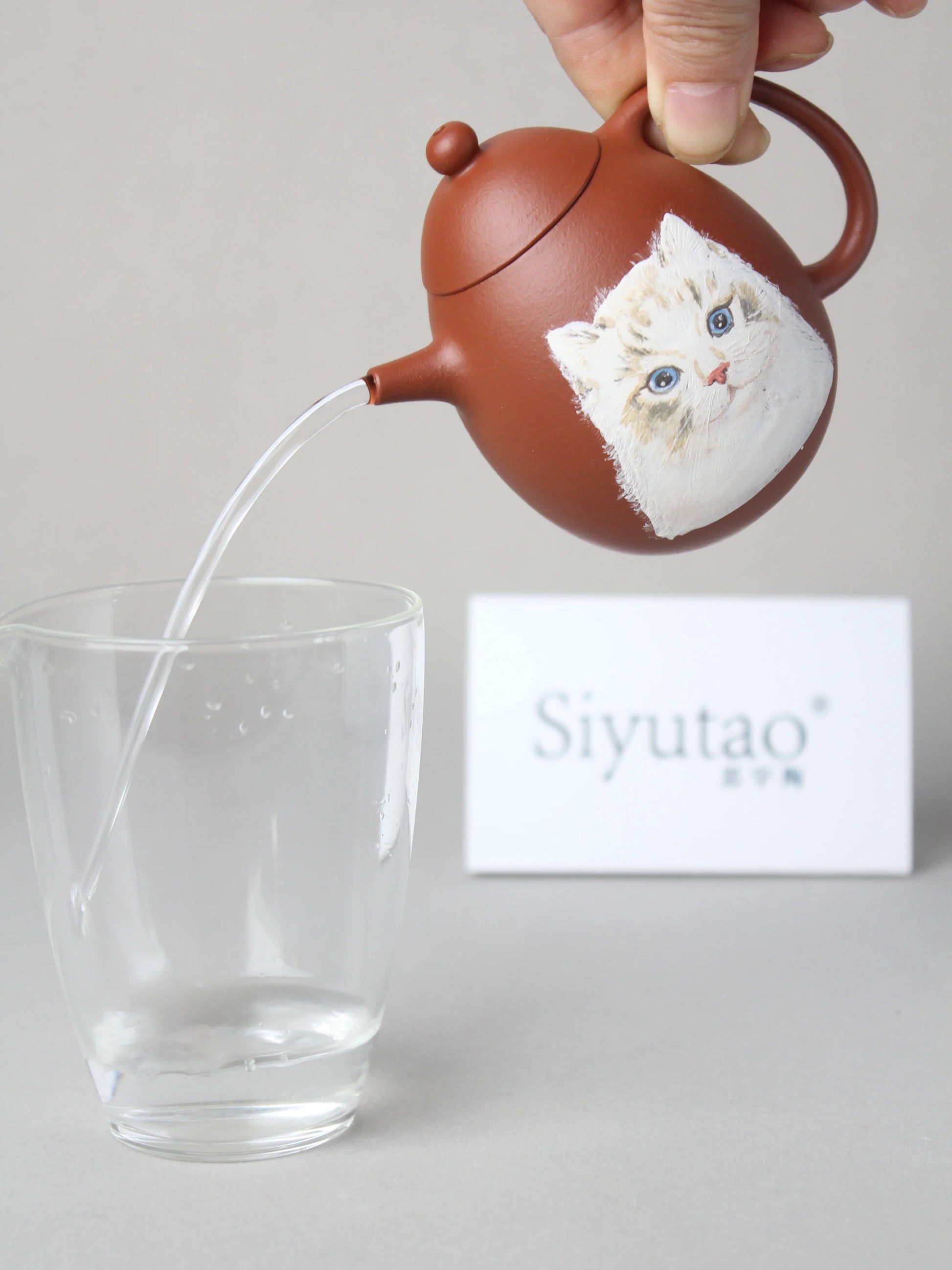 The pour of the dragon egg zisha teapot is perfect