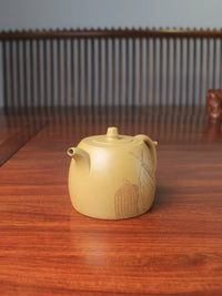zisha teapot named Han Duo for loose leaf tea - right view