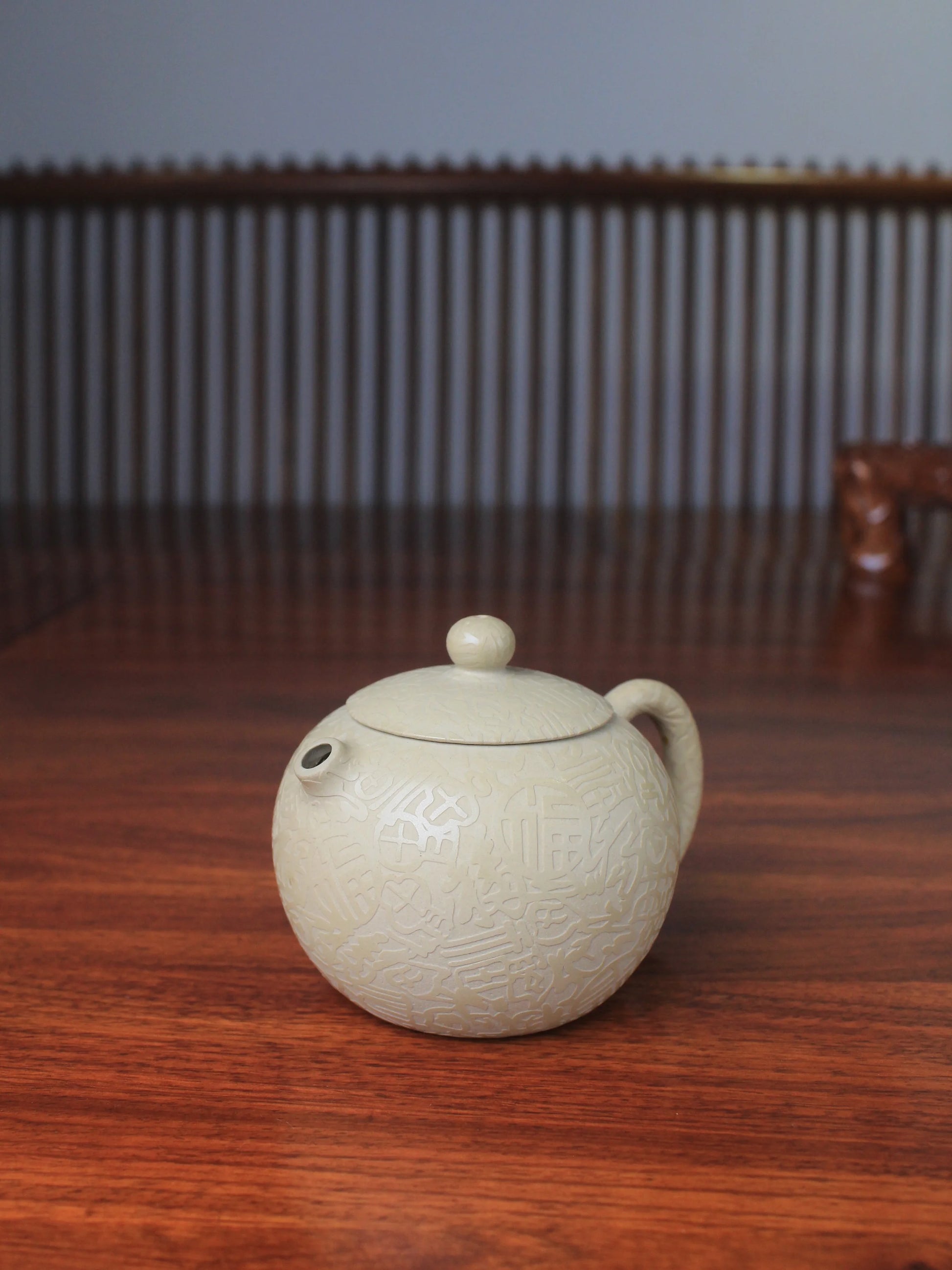 zisha teapot handmade specially for loose leaf tea - left view