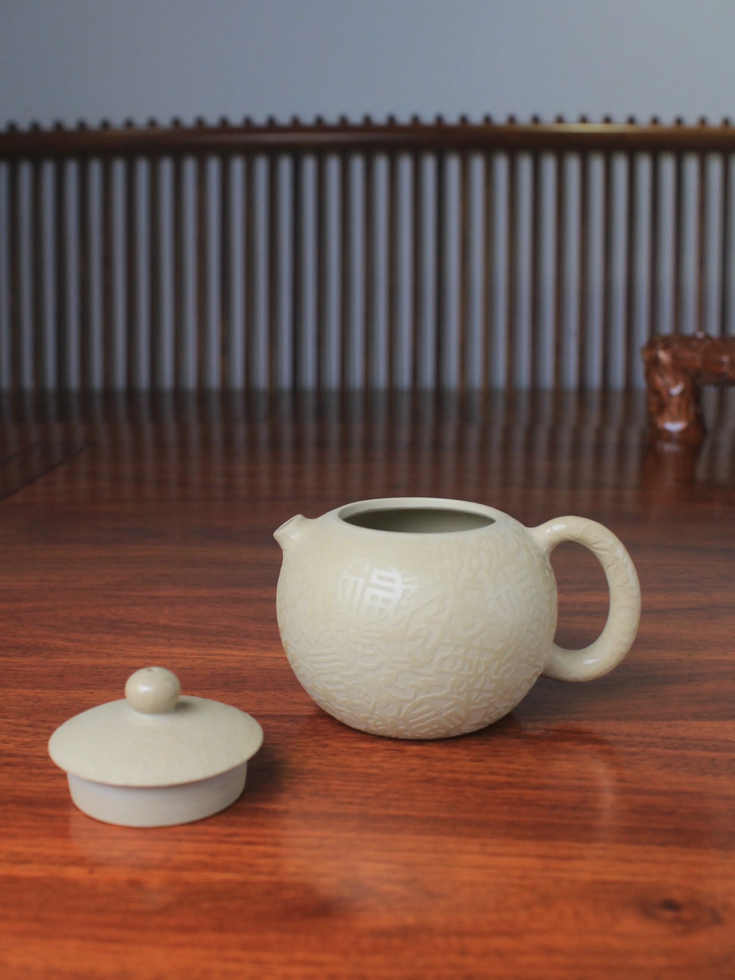zisha teapot handmade specially for loose leaf tea - details