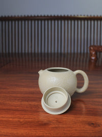 zisha teapot handmade specially for loose leaf tea - detail