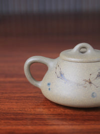 handle of small zisha teapot shi piao for gongfutea