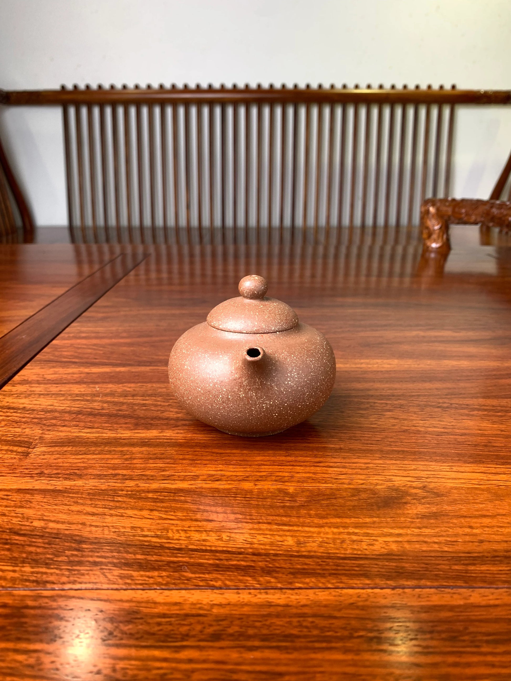 Looking at the zisha teapot from the front