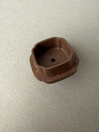 the lid of the shi qiu teapot