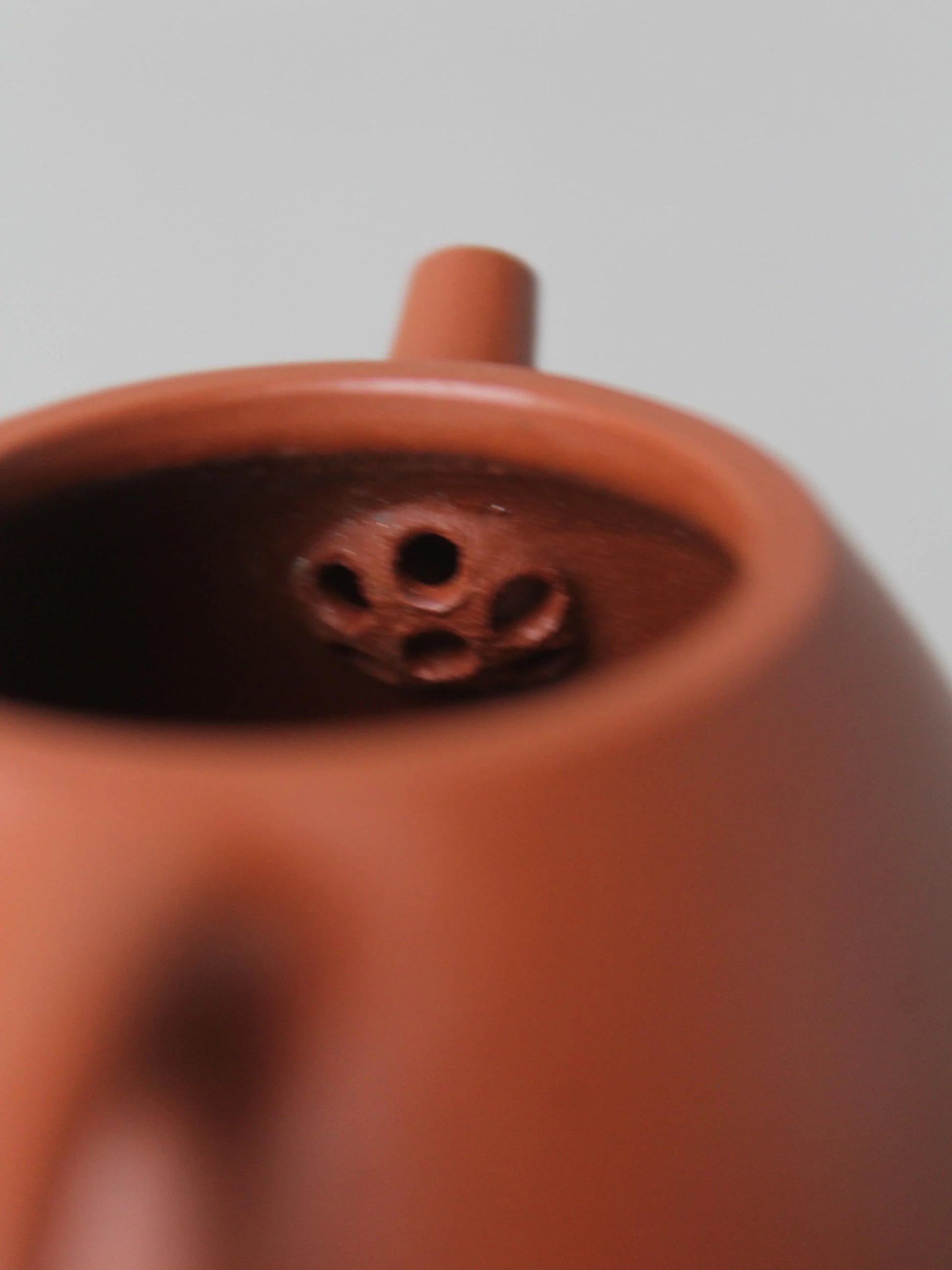 the good craftsmanship filter of the dragon egg zisha teapot