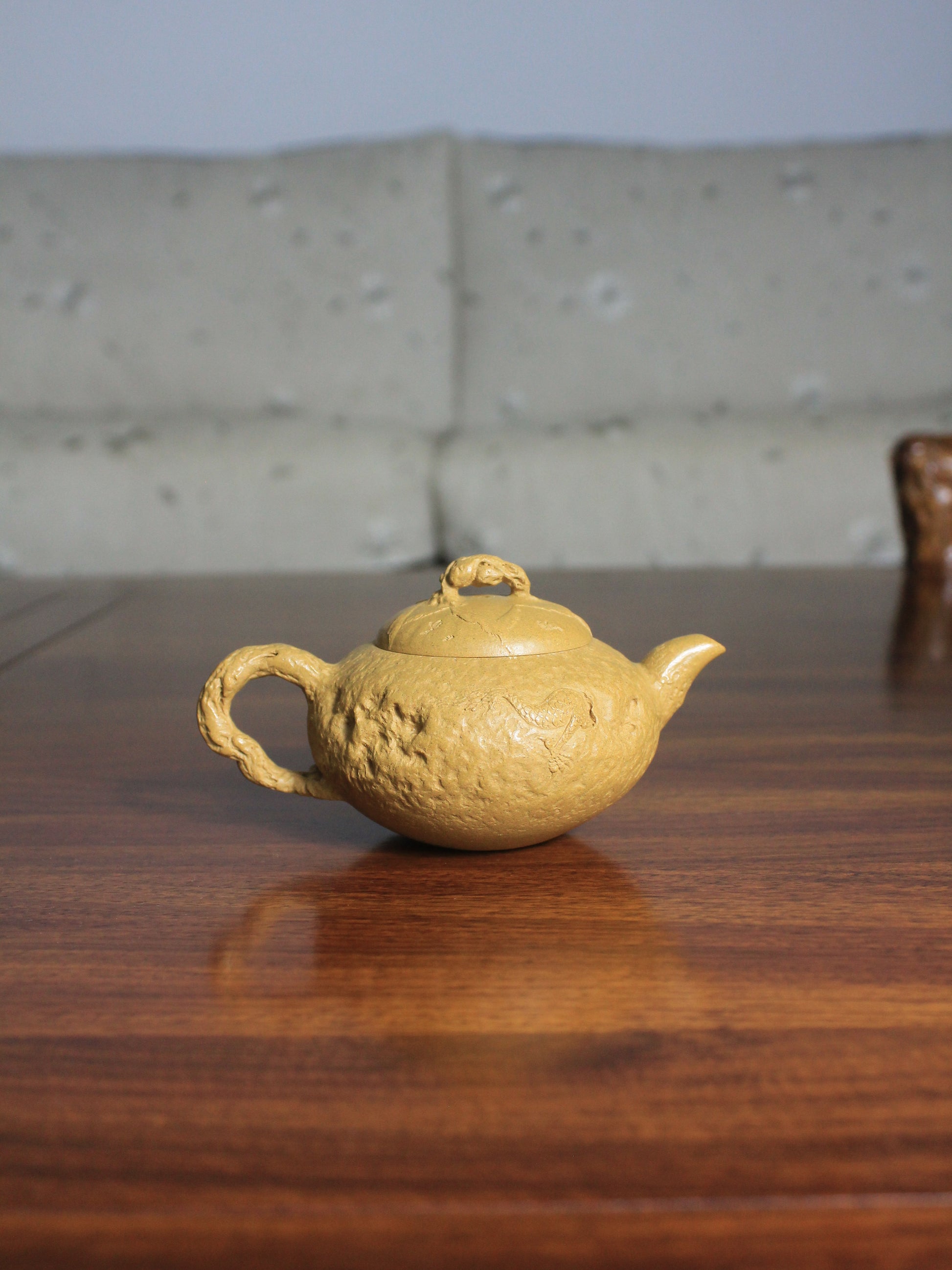 Back of the Dragon zisha teapot