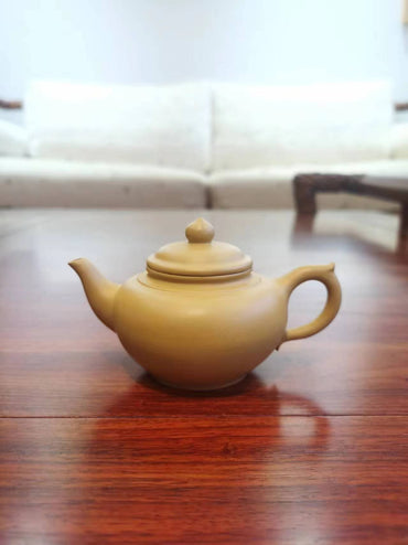 Siyutao Teapot The XiaoYing 笑樱 ,80ml &95ml, Full handmade by master artist Wei Ren 任伟, Gu Fa Lian ni (Most Archaic Clay Forming) Golden yellow DuanNi clay aged 32 years - SiYuTao Teapot