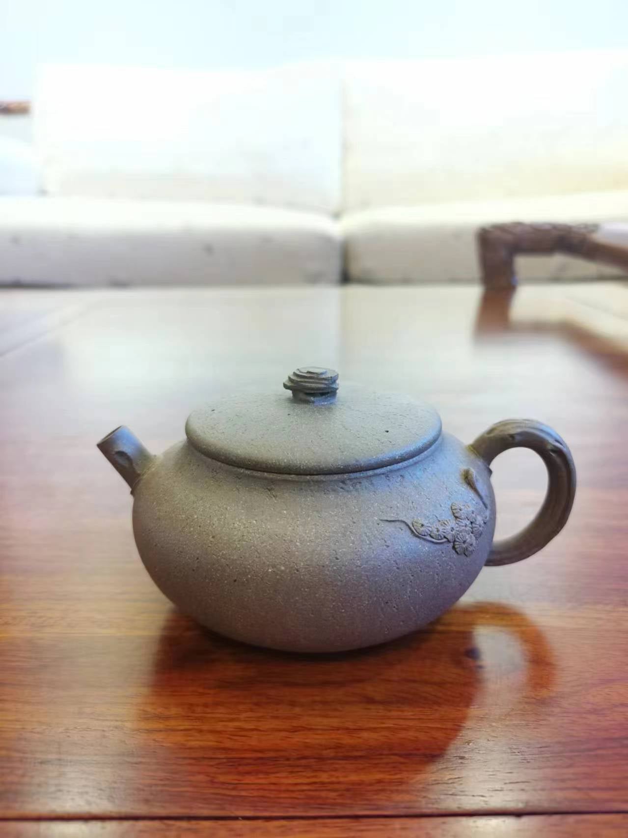 Siyutao Yixing Teapot The Pine Tree松 Yixing Zisha Lao Qing Duan Ni,Excellent Clay Aged 24 Years,255ml,Full Handmade - SiYuTao Teapot