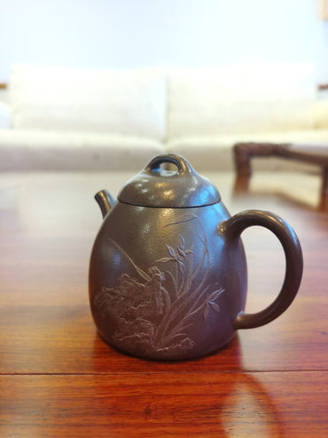 The QinQuan秦权 ,150ml, Gu Fa Lian ni (Most Archaic Clay Forming) DiCaoQing clay from HuangLong mine 4 and aged 26 years ,Full handmade（only one is available） - SiYuTao Teapot
